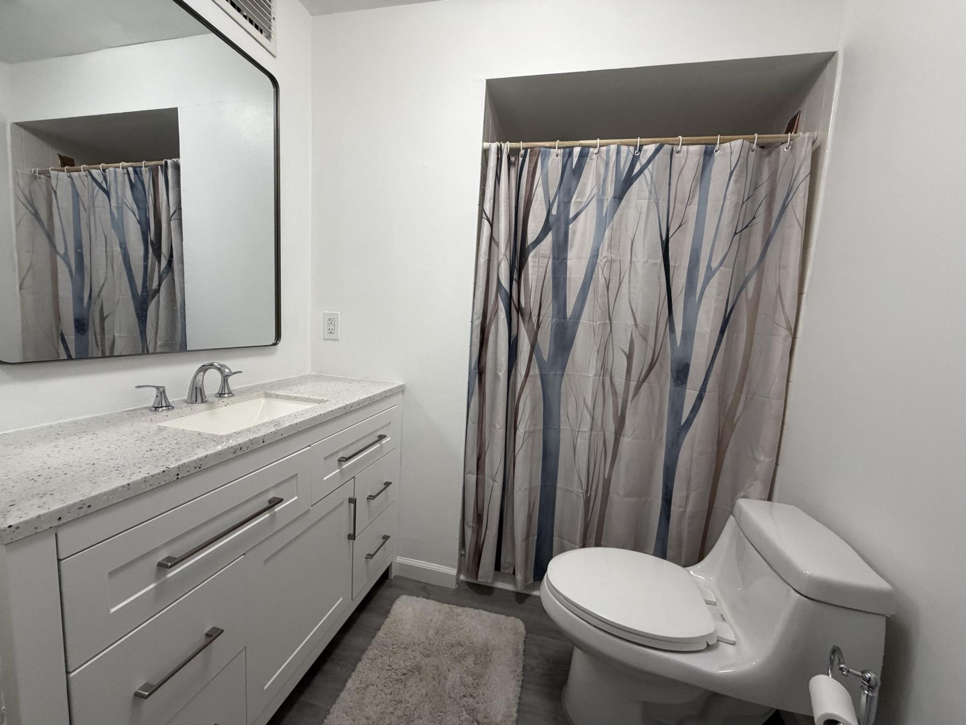1630 Embassy Drive, Unit 309, West Palm Beach, FL 33401 Photo
