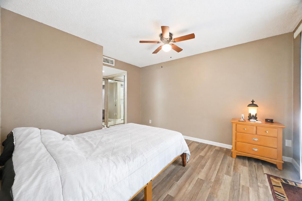 1673 SE Green Acres Circle, Unit NN201, Port Saint Lucie, FL 34952 Photo