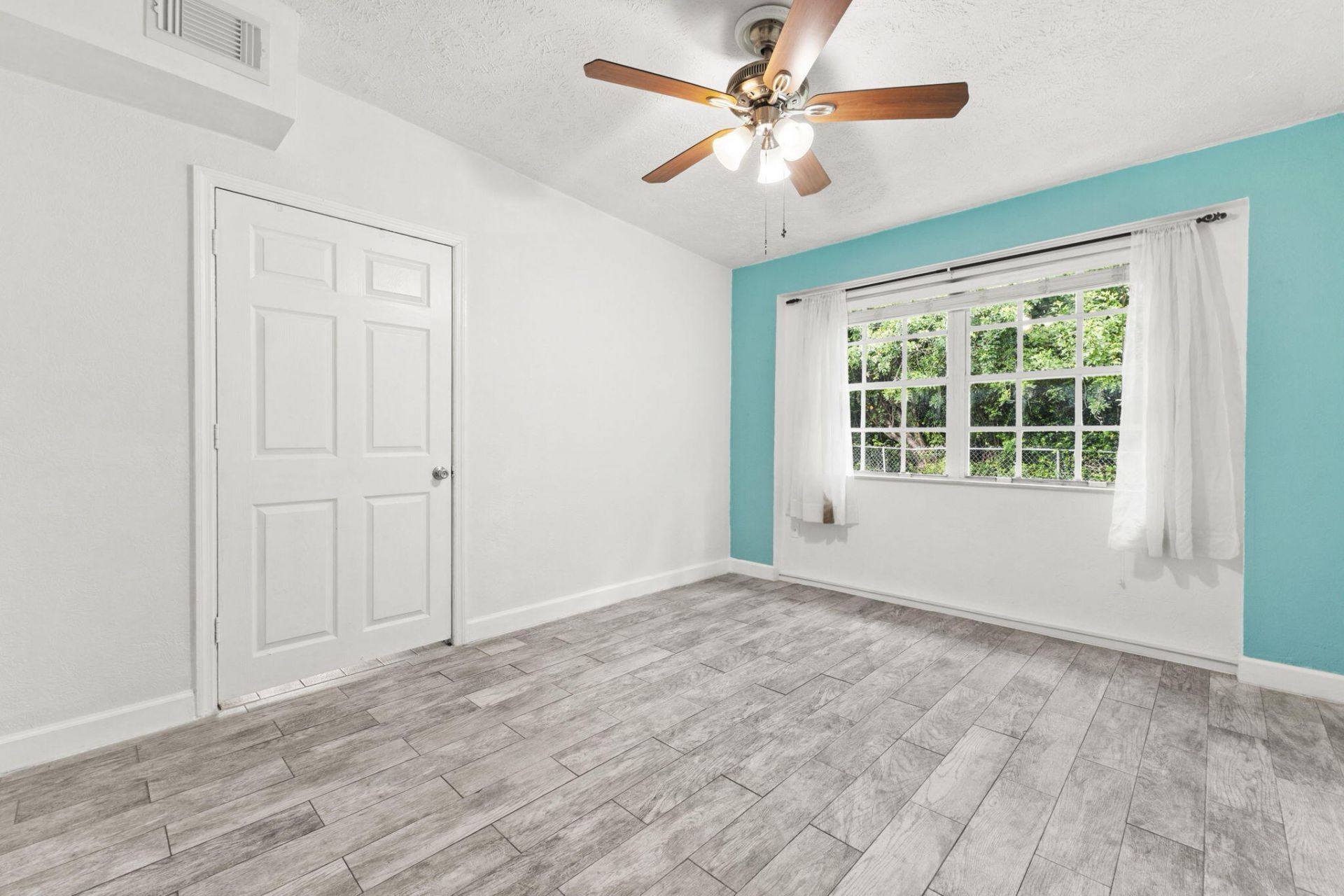 3920 Edwards Road, Fort Pierce, FL 34981 Photo
