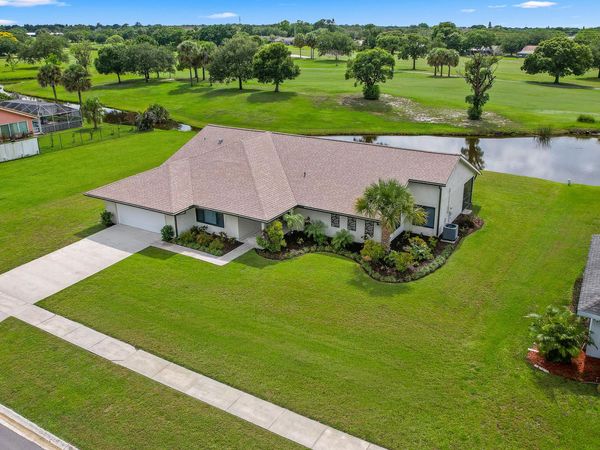 2101 SE Erwin Road, Port St. Lucie, FL 34952