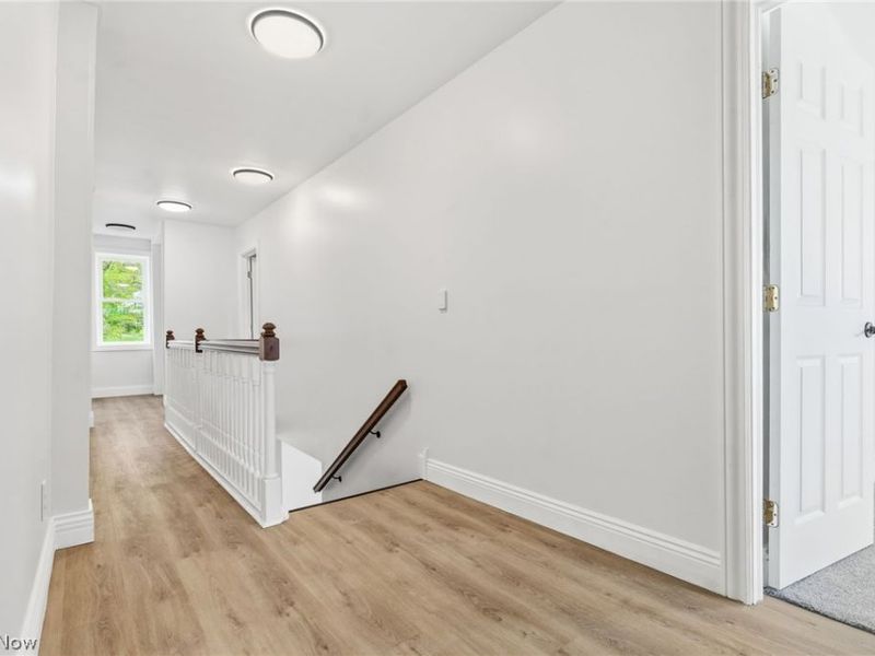 6097 Reno Drive, Louisville, OH 44641 Photo 12