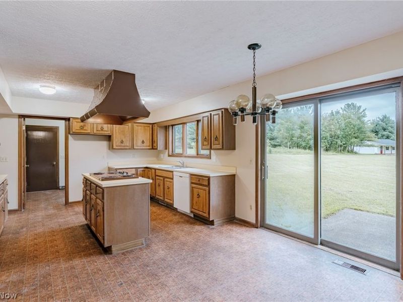 3202 Rustic Valley Drive, Medina, OH 44256 Photo 11