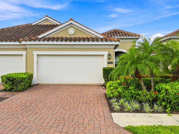 7201 VISTA BELLA DRIVE , BRADENTON, FL 34209