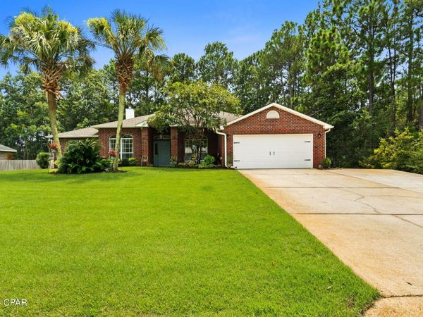 6539 Redfield Street , Navarre, FL 32566