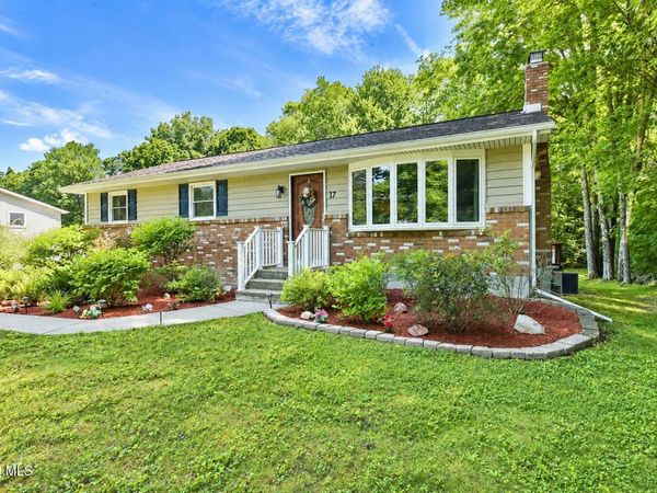 17 Apple Street, Ballston Spa, NY 12020