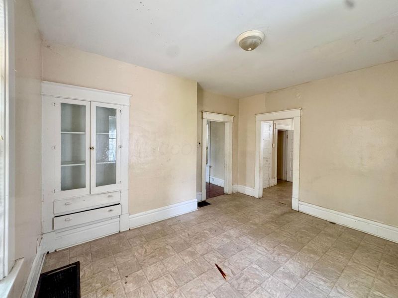 140 S Highland Avenue, Columbus, OH 43223 Photo 14