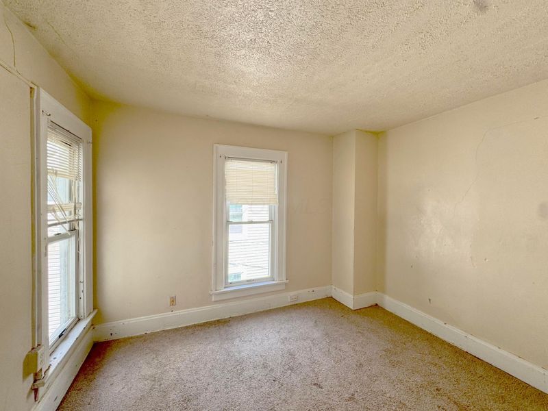 140 S Highland Avenue, Columbus, OH 43223 Photo 22