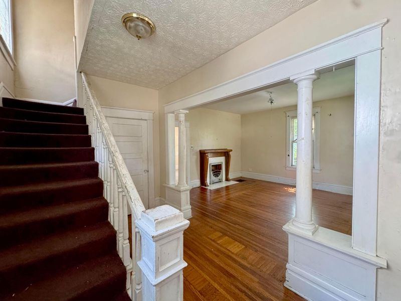 140 S Highland Avenue, Columbus, OH 43223 Photo 8