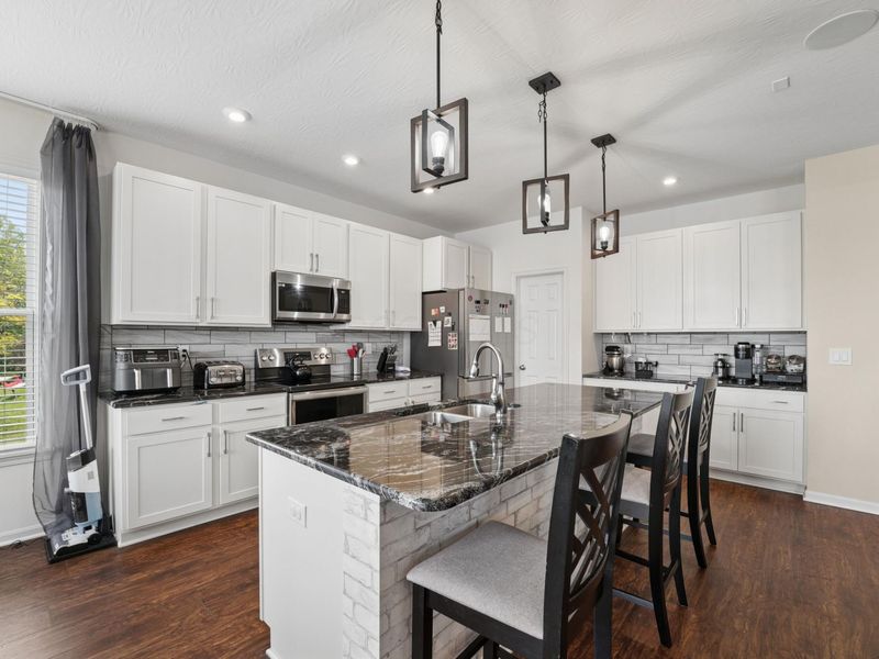 802 Avebury Drive, Pickerington, OH 43147 Photo 16
