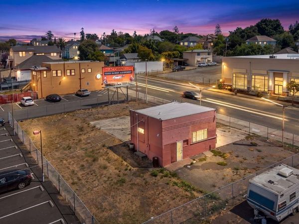 100 Tennessee Street, Vallejo, CA 94590