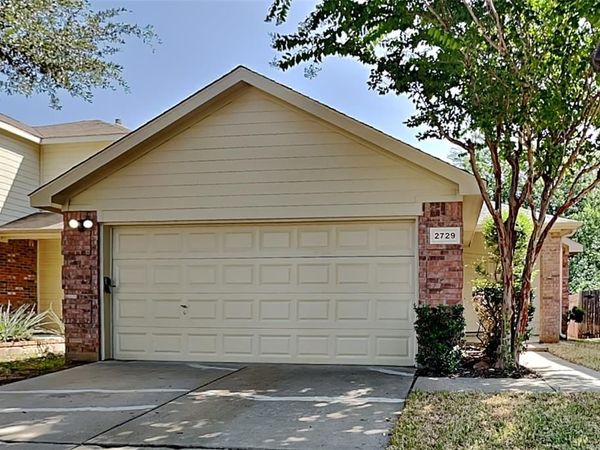 2729 Mountain Lion Drive, Fort Worth, TX 76244