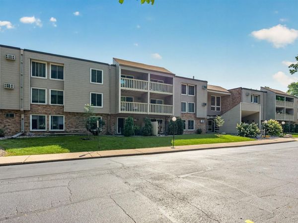 4045 Hodgson Road , Unit 317, Shoreview, MN 55126