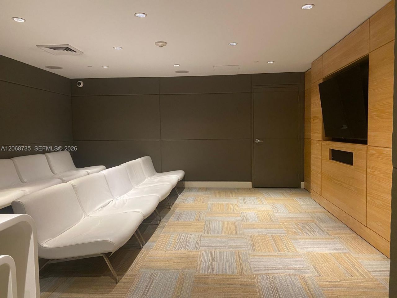 951 Brickell Ave, Unit 1210, Miami, FL 33131 Photo