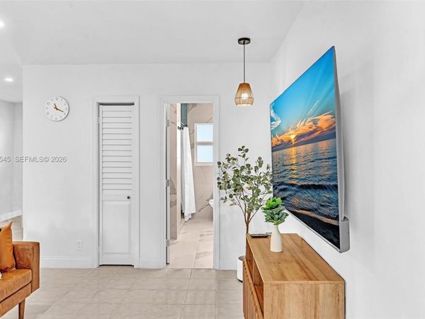 1941 Washington St , Unit 5, Hollywood, FL 33020