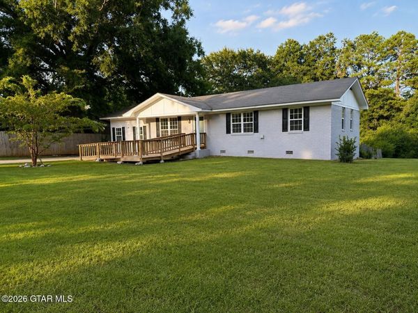 369 Finch Street NW, Vernon, AL 35592