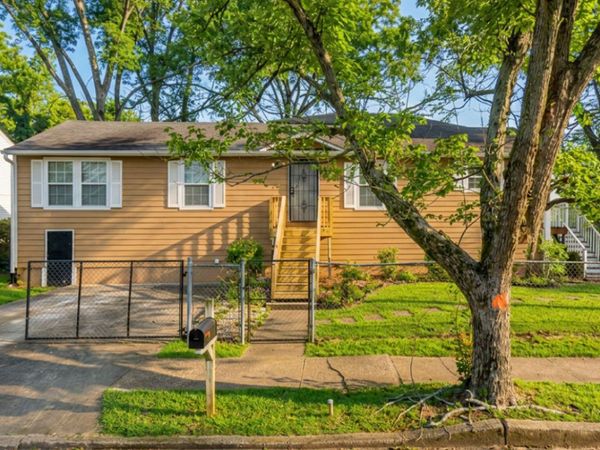 784 Avenida St. Street SW, Atlanta, GA 30318