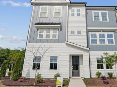 1057 Zelkova Lane, Chapel Hill, NC 27517