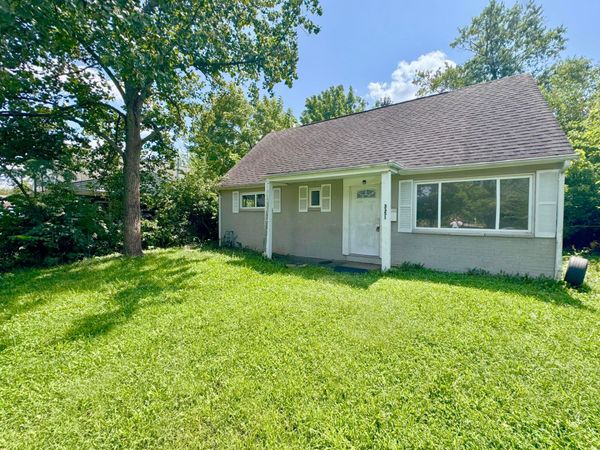 3351 Eakin Road , Columbus, OH 43204