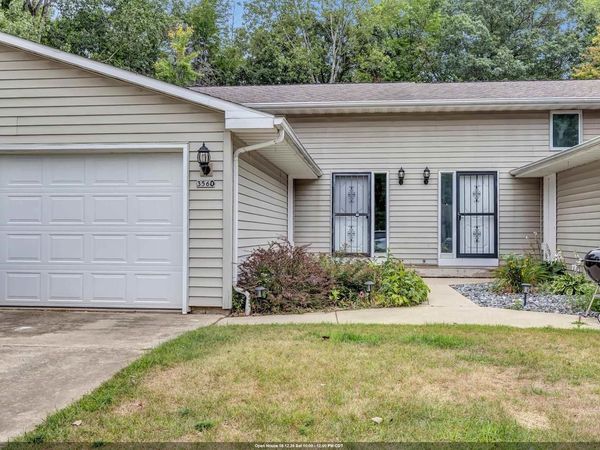 3560 S TIMBER TRAIL, Unit 3, Suamico, WI 54173