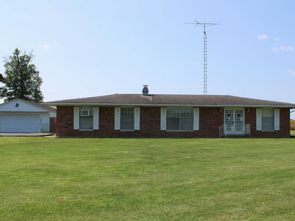 13997 N Tolle Lane , Mt Vernon, IL 62864
