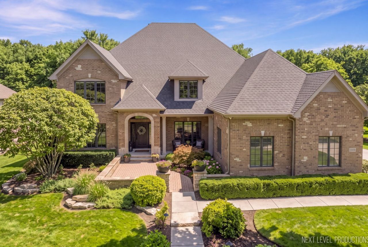 3016 Seiler Drive, Naperville, IL 60565 Main Photo