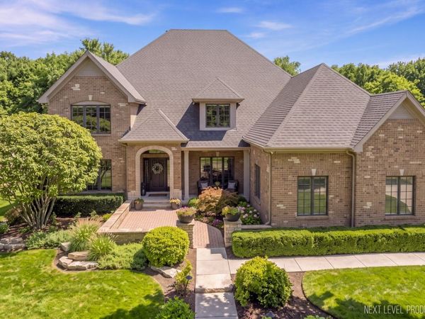 3016 Seiler Drive, Naperville, IL 60565