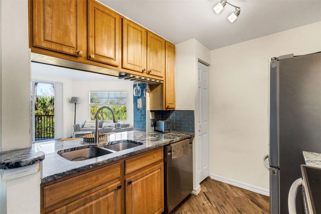 5601 Bentgrass Drive, Unit 10-202, Sarasota, FL 34235 Photo