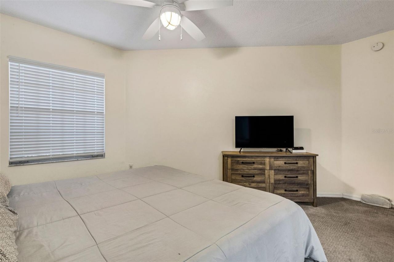 5601 Bentgrass Drive, Unit 10-202, Sarasota, FL 34235 Photo