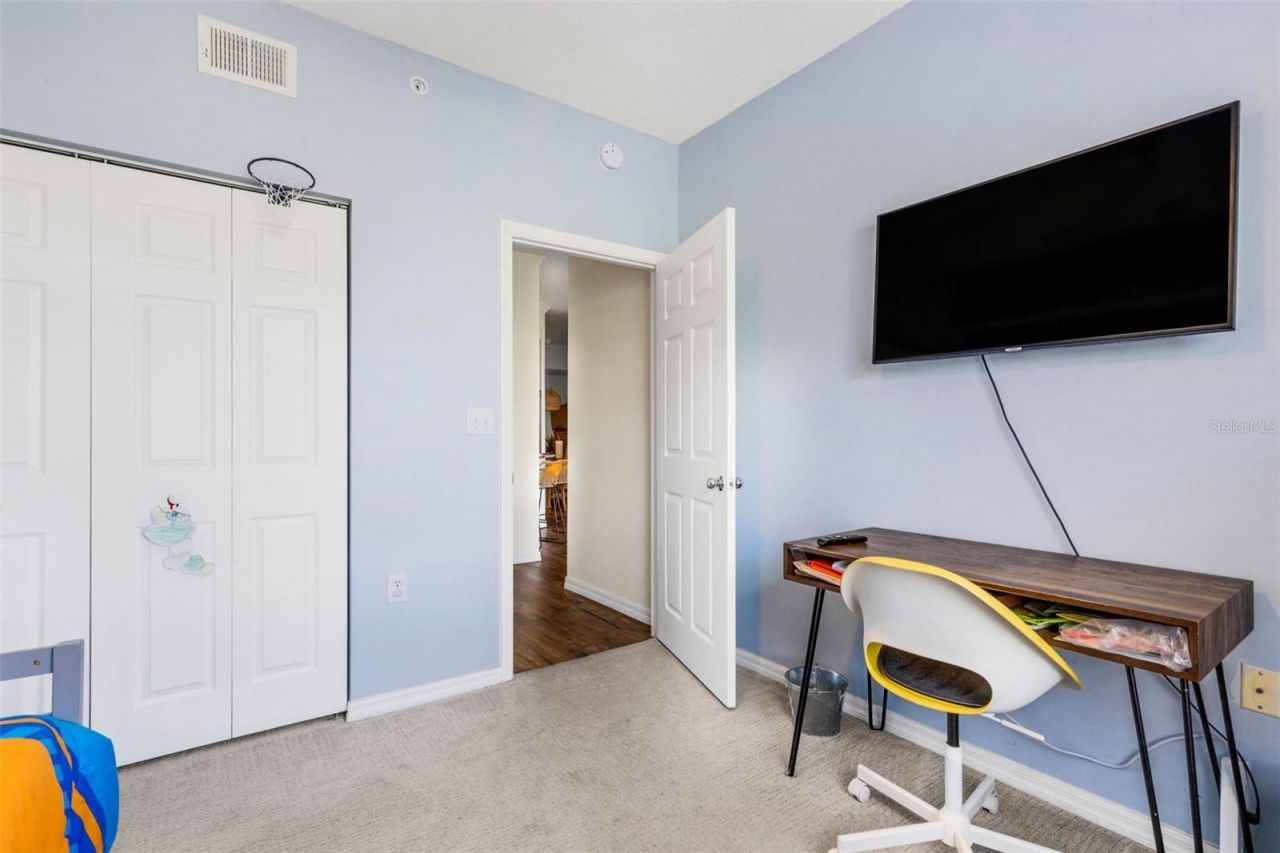 5601 Bentgrass Drive, Unit 10-202, Sarasota, FL 34235 Photo