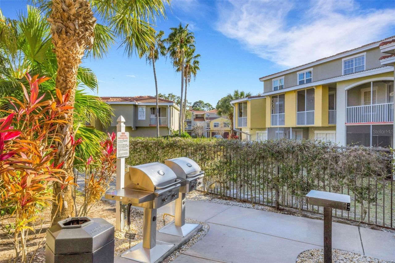 5601 Bentgrass Drive, Unit 10-202, Sarasota, FL 34235 Photo