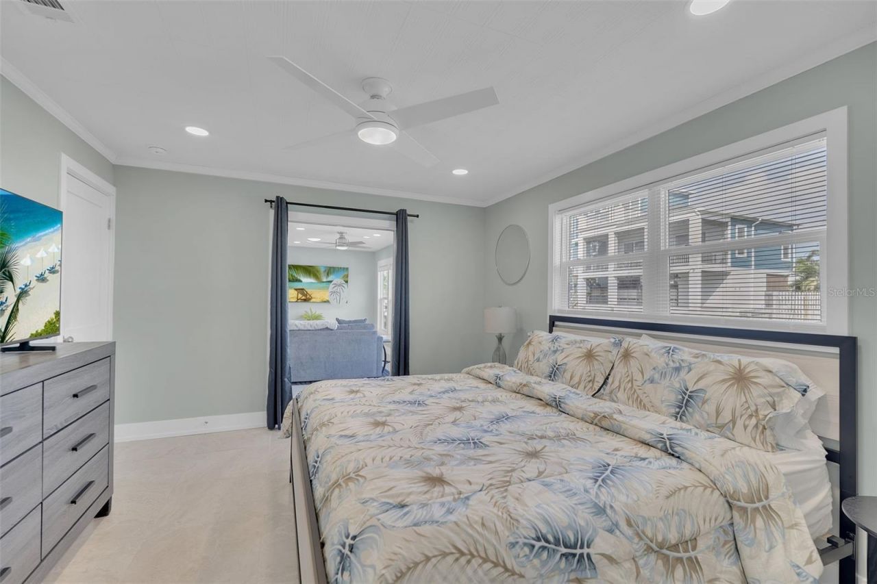 713 Saint Judes Drive S, Unit 2, Longboat Key, FL 34228 Photo