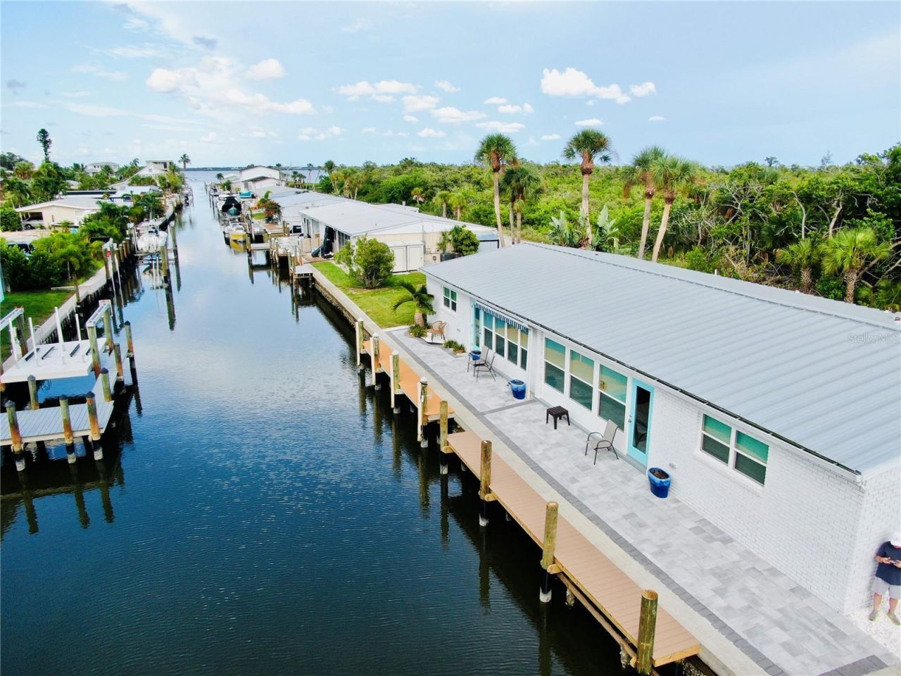 713 Saint Judes Drive S, Unit 2, Longboat Key, FL 34228 Photo