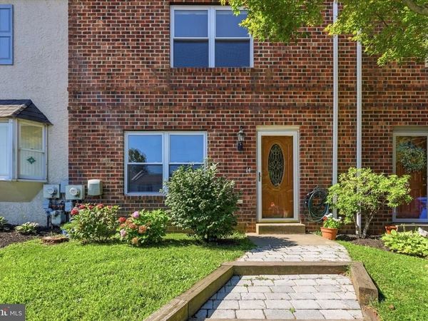 14 KINGSTON TERRACE , ASTON, PA 19014
