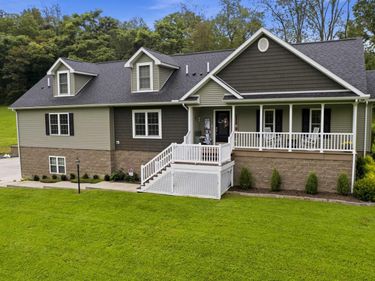 713 STONECREST Drive, Grafton, WV 26354