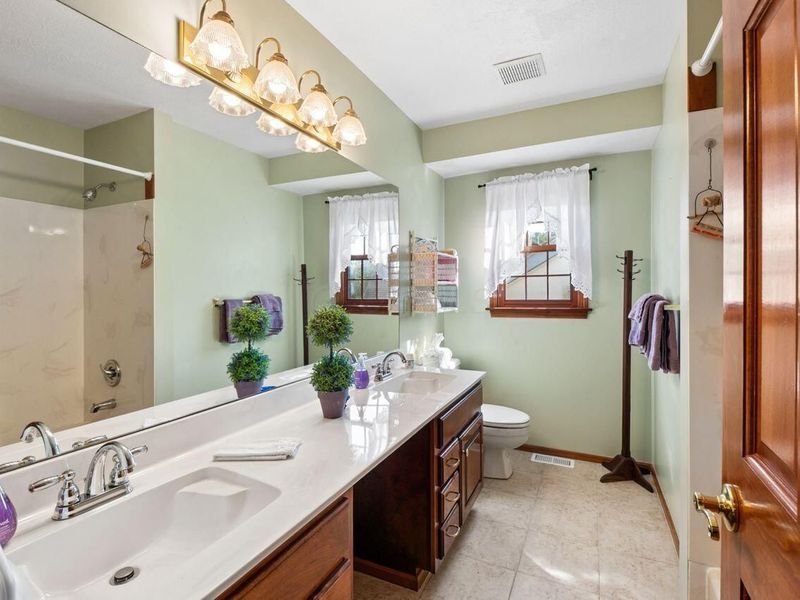 730 Southbluff Drive, Westerville, OH 43082 Photo 28