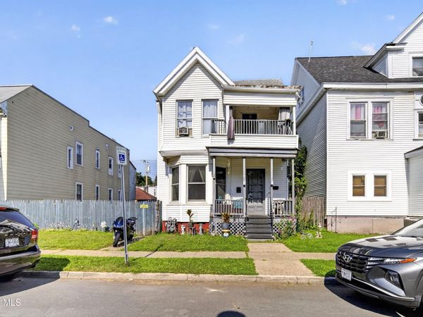 175 6th Avenue, Troy, NY 12180