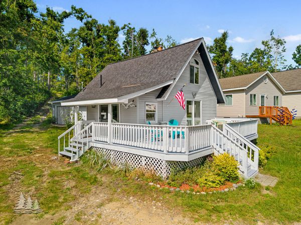 5929 Star Road, Johannesburg, MI 49751