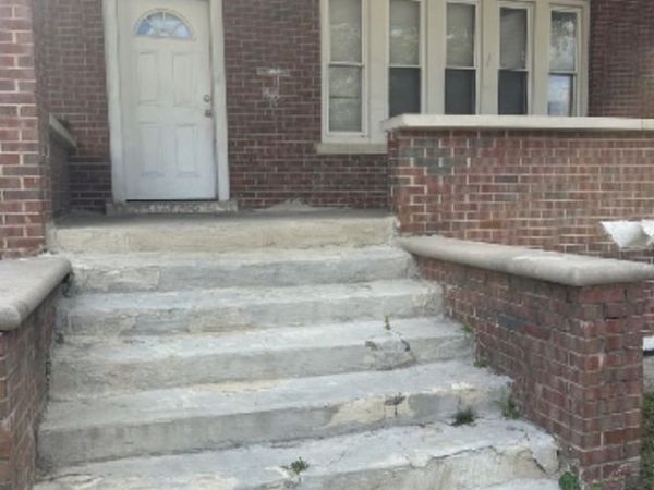 7408 S Yates Boulevard, Chicago, IL 60649