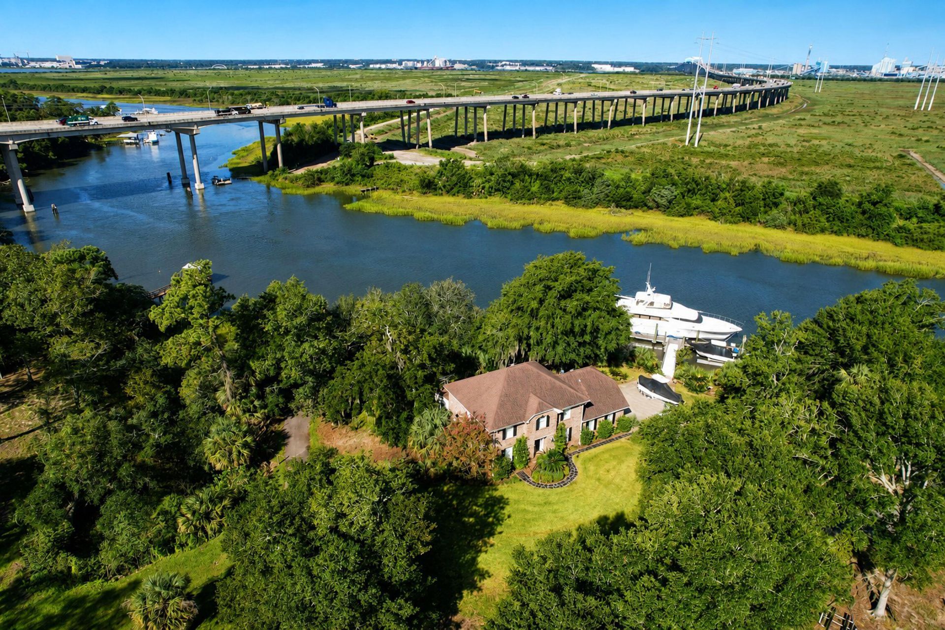 121 Calais Pointe Photo 13
