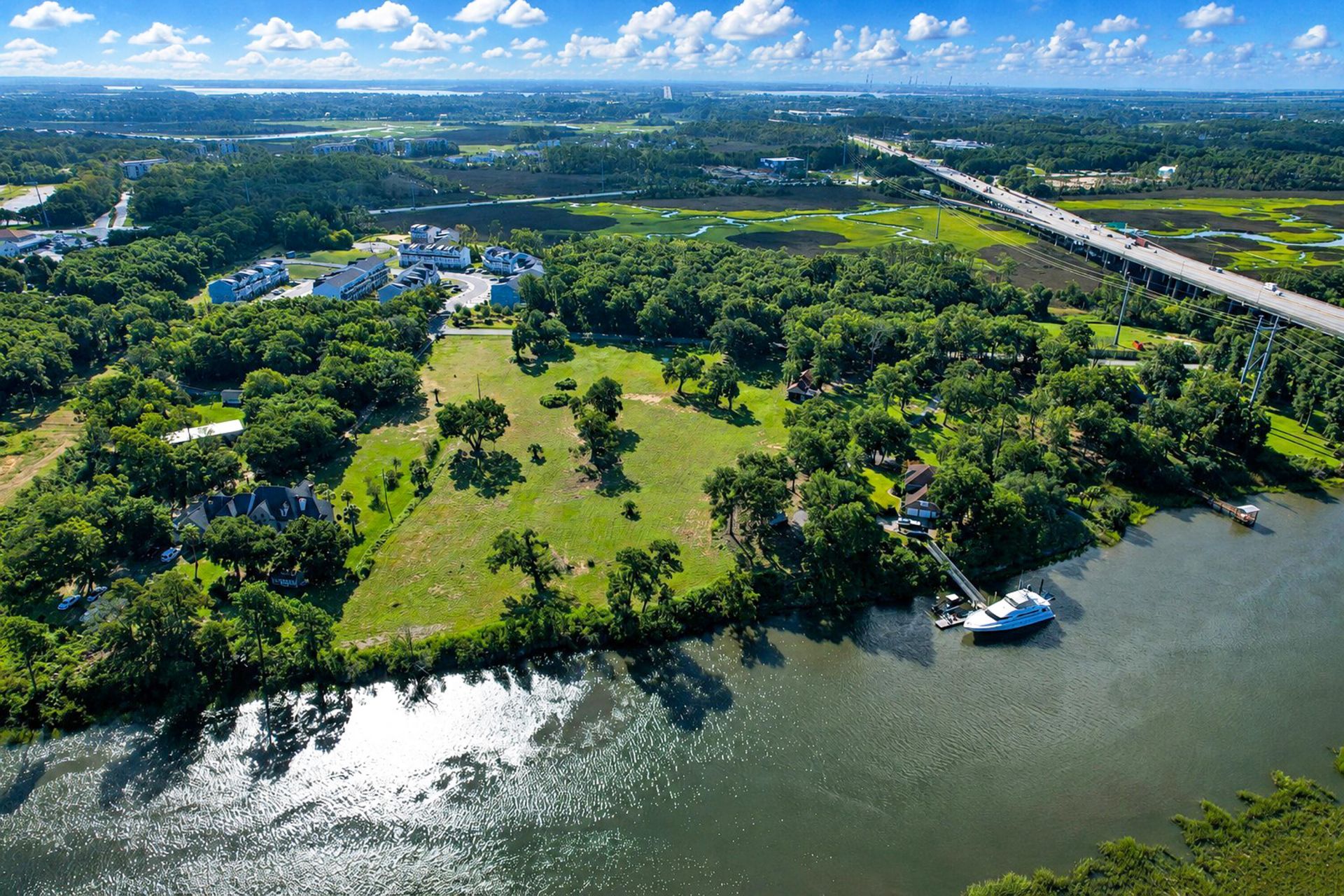 121 Calais Pointe Photo 24