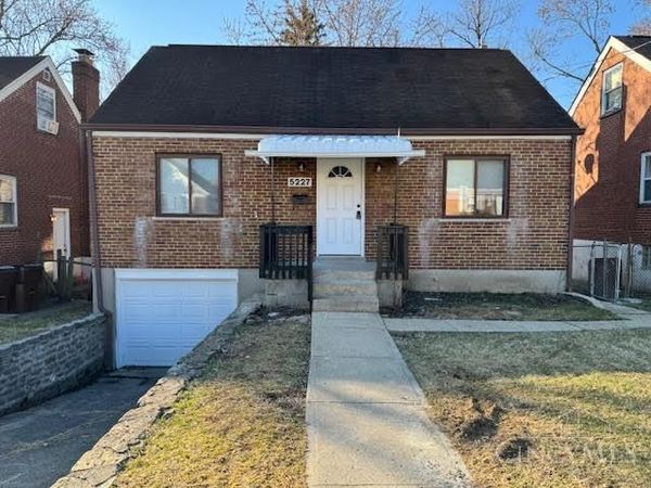 5227 Parkview Avenue, Green Twp, OH 45238