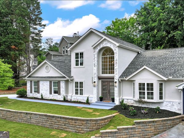 2305 Goodwood Boulevard SE, Smyrna, GA 30080