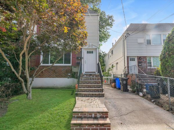 42-17 Marathon Parkway , Unit 1, Little Neck, NY 11363