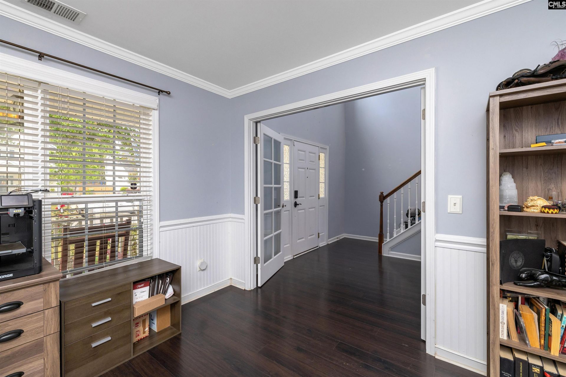 625 Batty Way Photo 17
