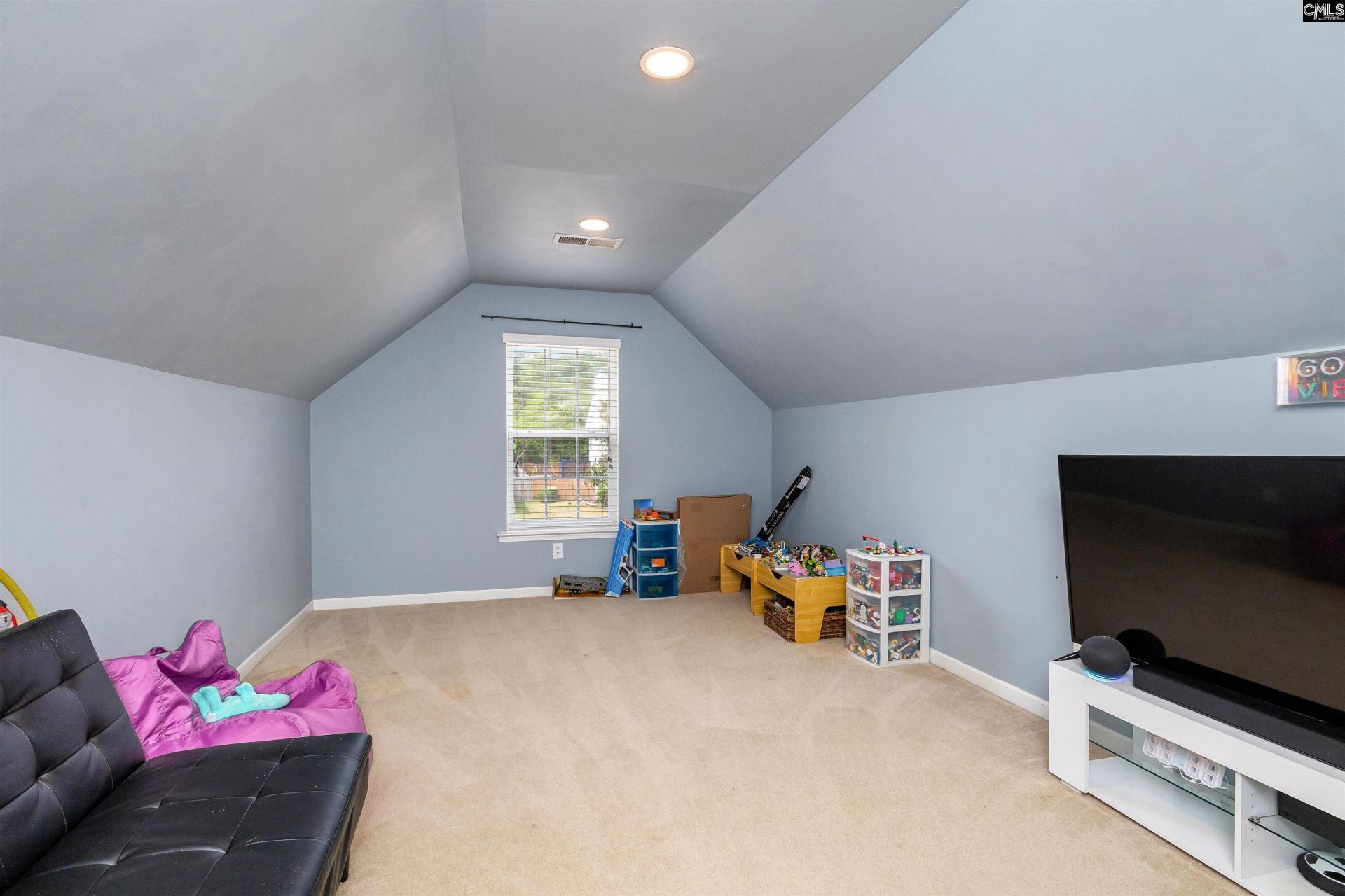 625 Batty Way Photo 34