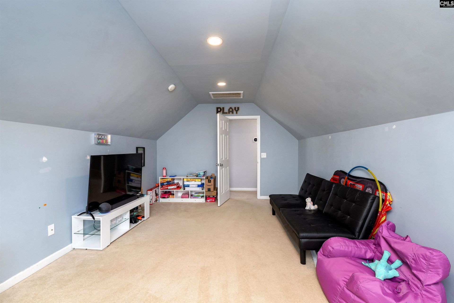 625 Batty Way Photo 35