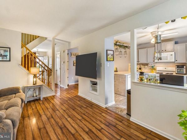 2 HETTON COURT, GLASSBORO, NJ 08028