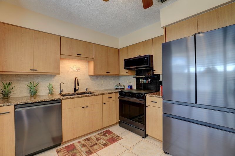 614 Carnival Terrace, Sebastian, FL 32958 Photo