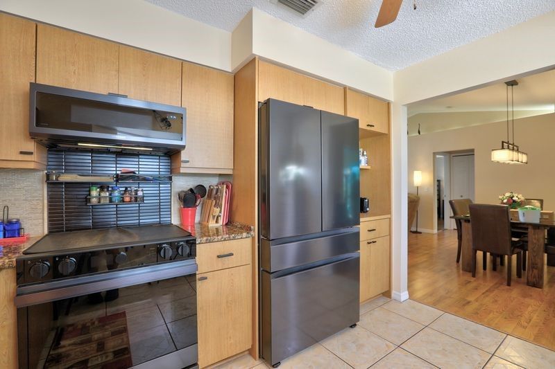 614 Carnival Terrace, Sebastian, FL 32958 Photo