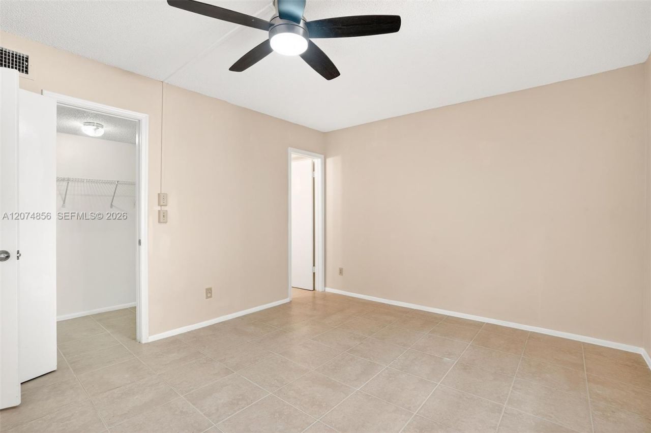 7500 NW 30th Pl , Unit 222, Sunrise, FL 33313 Photo